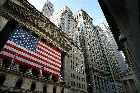 U.S. shares mixed at close of trade; Dow Jones Industrial Average up 0.16%