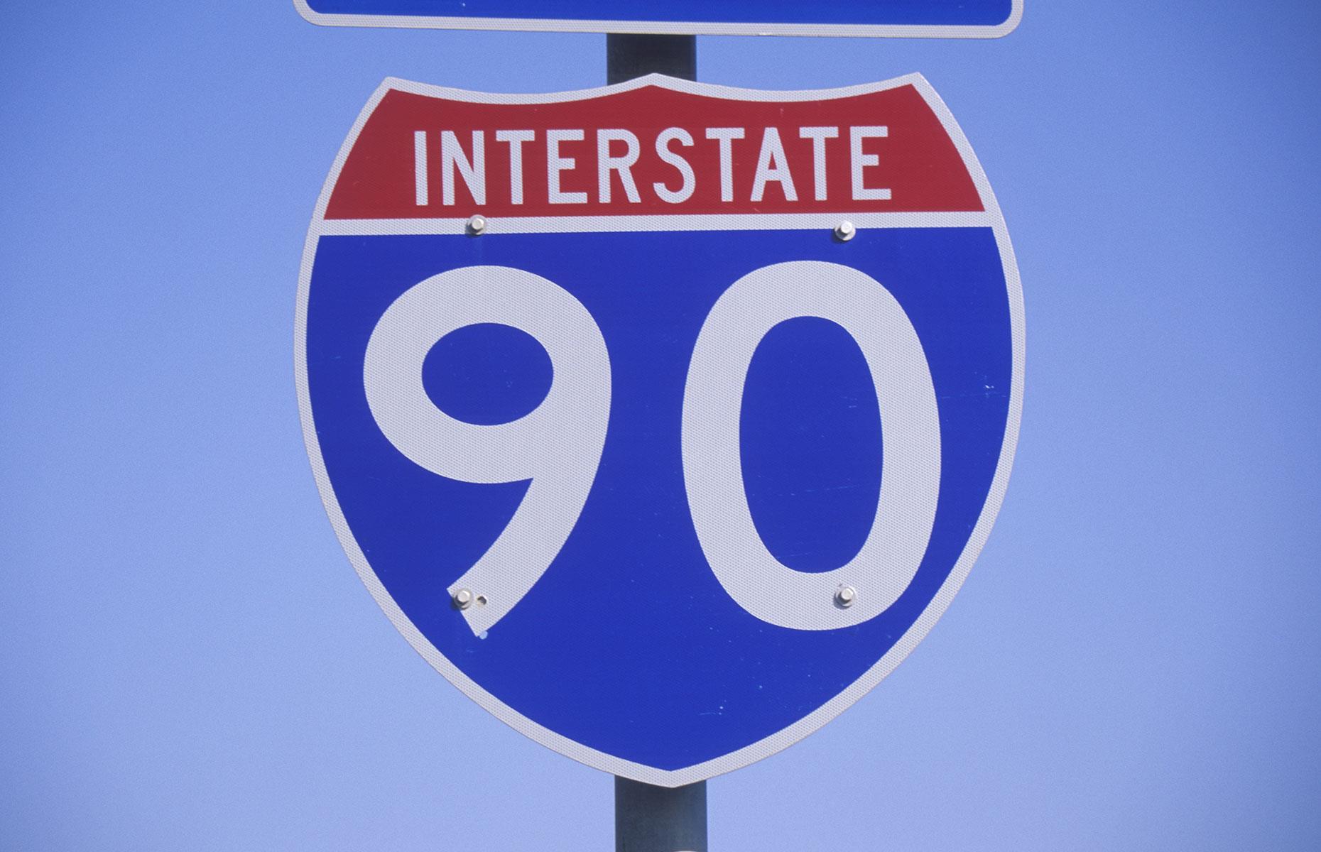 24 incredible facts about America's interstate highways