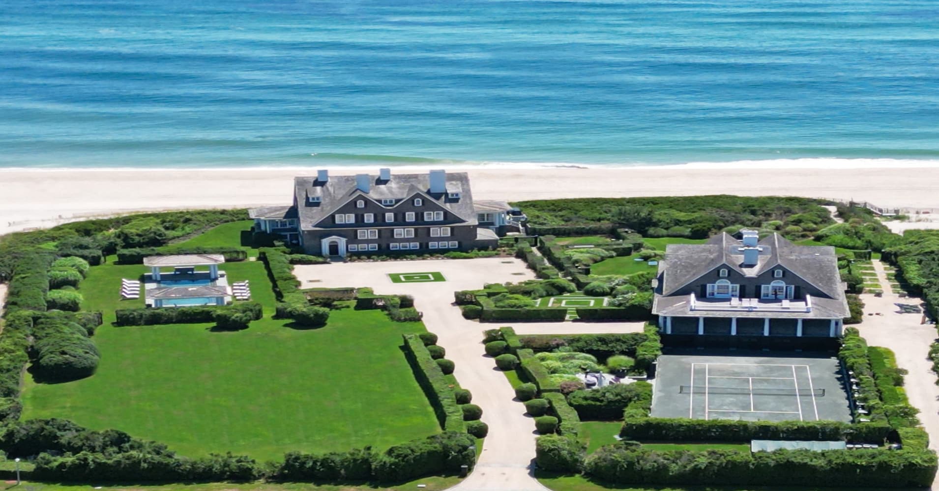 Hamptons mansion once listed for $150 million sells at auction for less ...