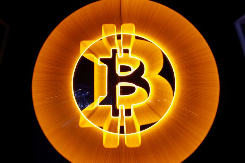 bitcoin-rally nimmt fahrt auf: kryptowährung lugt über 50.000-dollar-marke