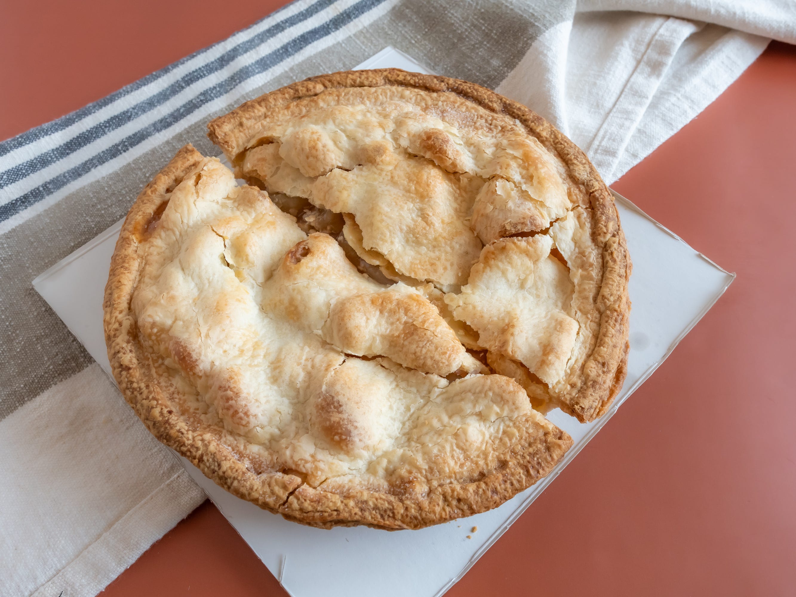I m A Professional Baker I Compared Apple Pies From 3 Grocery Stores