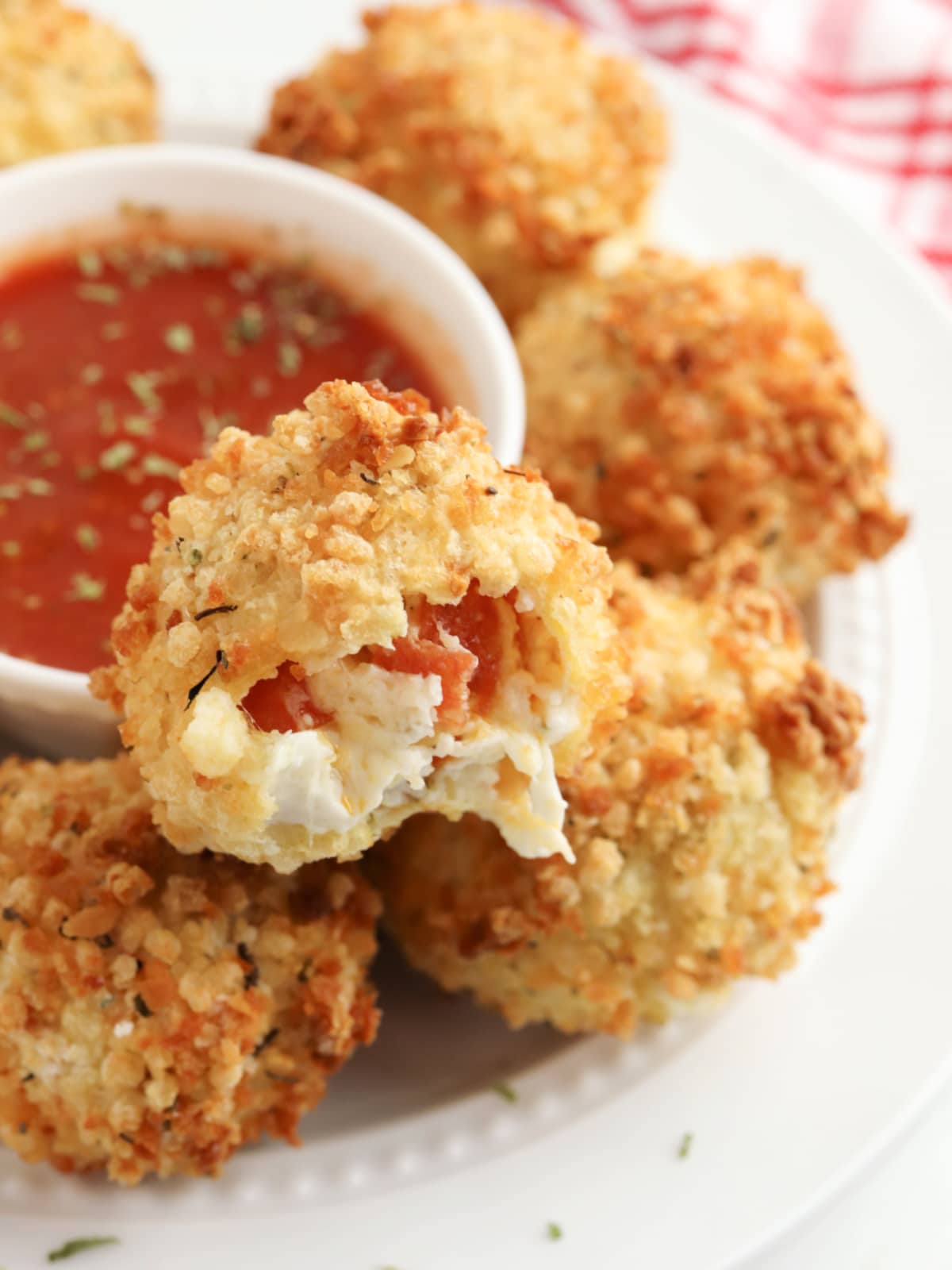 Air Fryer Pepperoni Pizza Balls