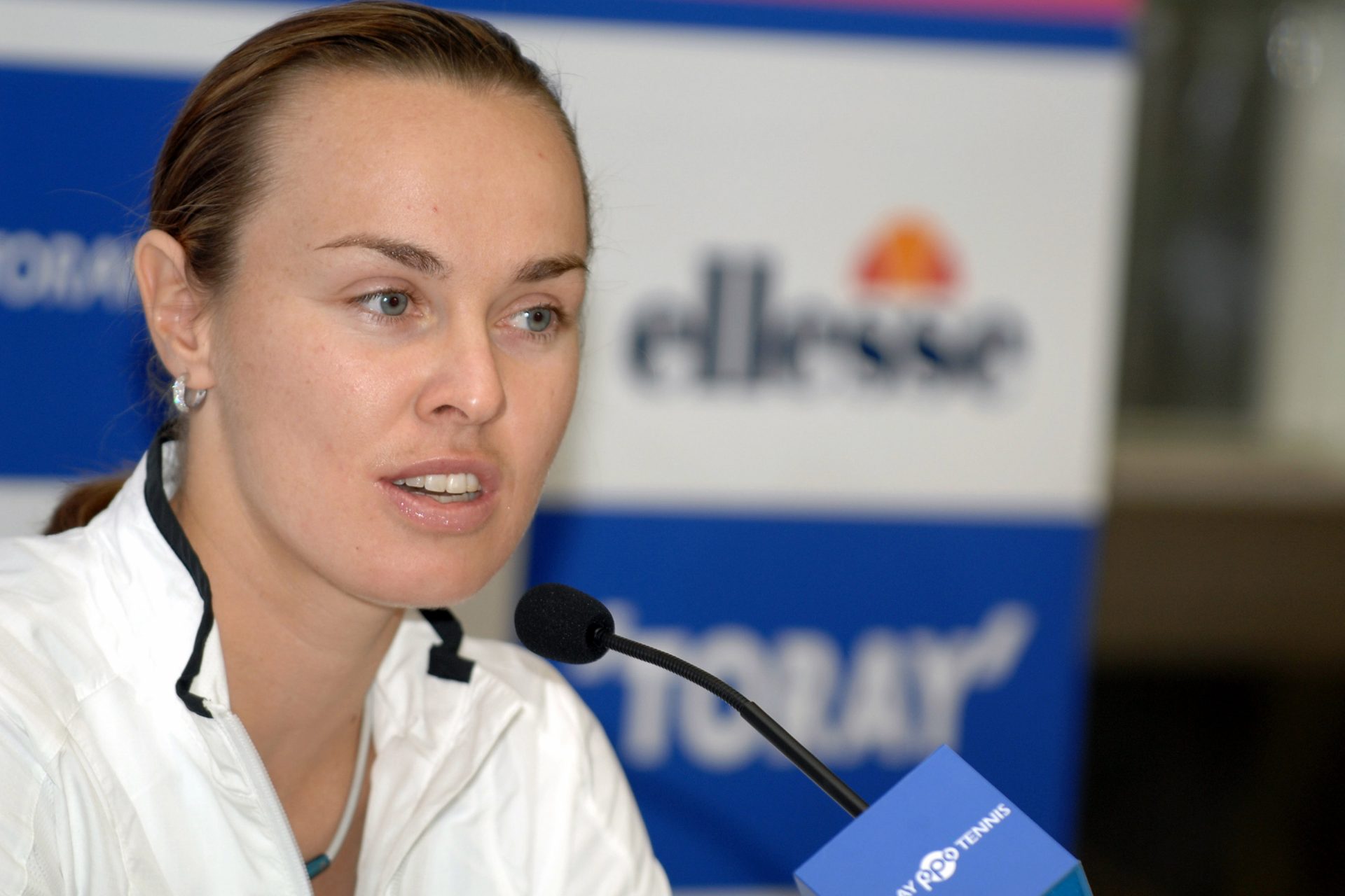 Was Macht Heute Martina Hingis?