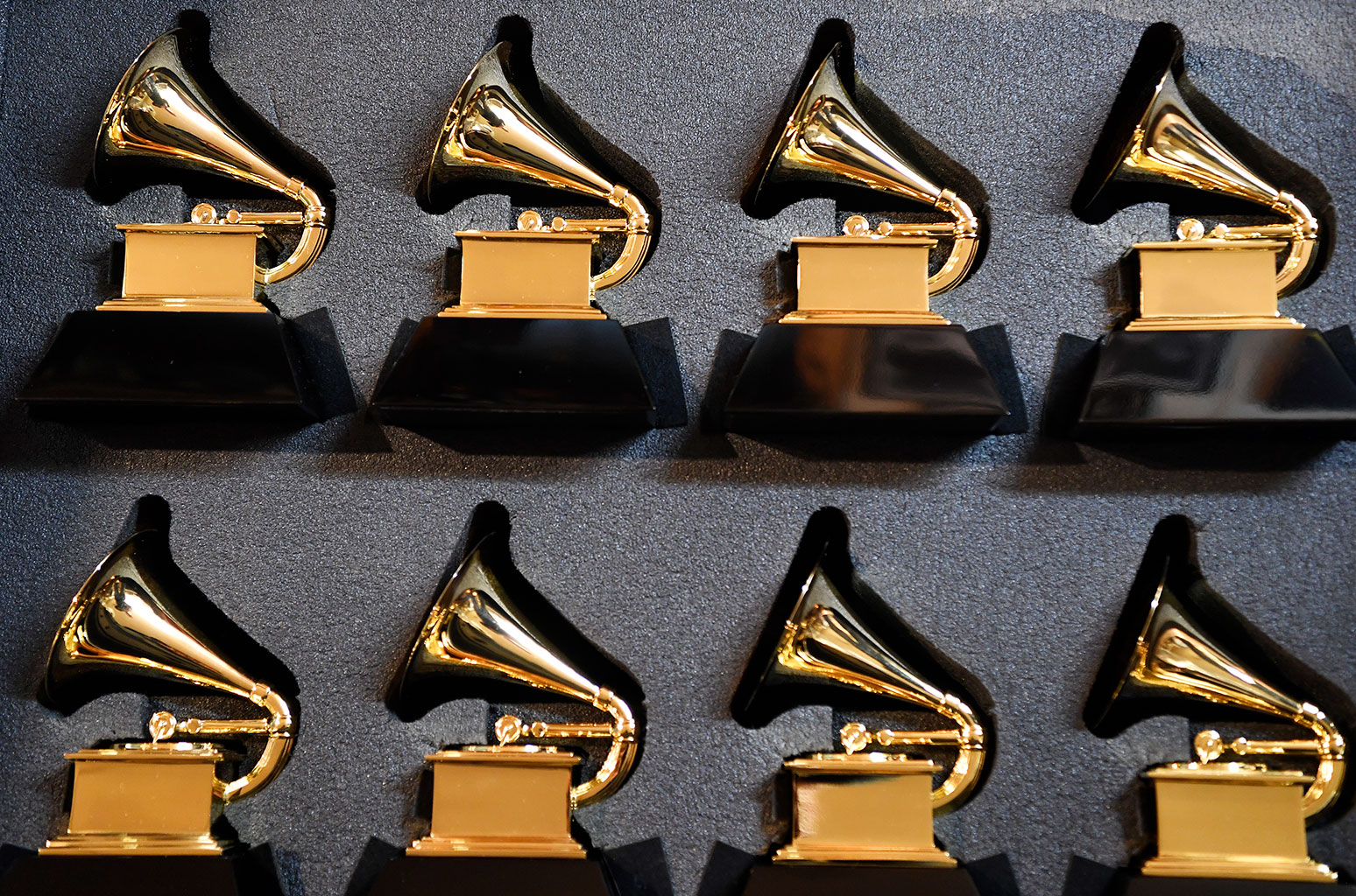 Advance Notice: 2025 Grammy Awards Eligibility Period To Close On Aug ...