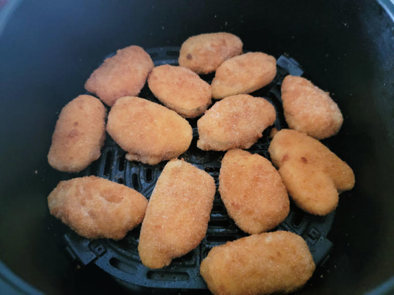 How to Cook Frozen Jalapeno Poppers in Air Fryer