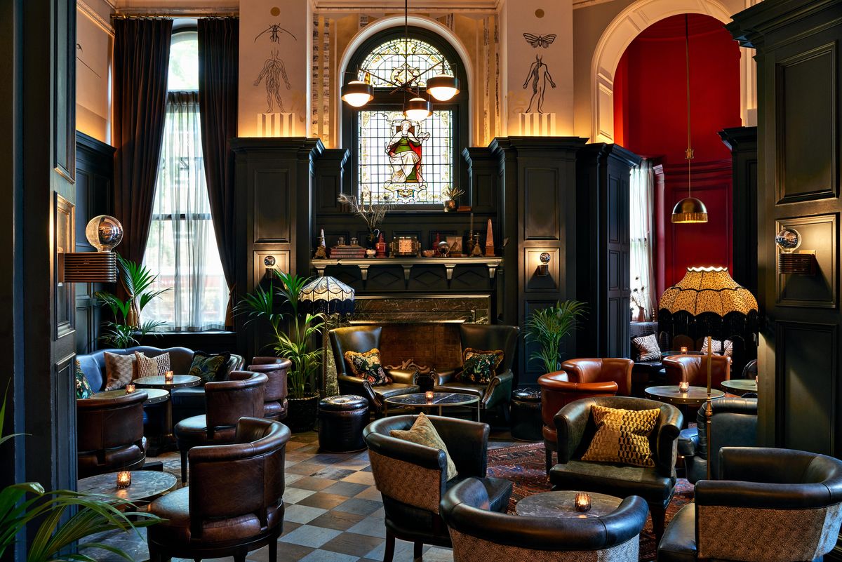 <p><strong>The Skinny :</strong></p><p>Seeking a stay with a touch of old-world opulence and charm, but with all the contemporary comforts of a newly opened hotel, look no further than Kimpton Fitzroy in London. </p><p>Built in Virginia Woolf's Bloomsbury in 1898, this Grade II-listed building is steeped in history. But following a recent revamp in 2018, led by designer Tara Bernerd & Partners, this legacy hotel has a modern boutique feel on a grand scale. </p><p><a class="body-btn-link" href="https://www.ihg.com/kimptonhotels/hotels/us/en/fitzroy-london-hotel-uk/lonlp/hoteldetail"> Book Now</a></p>
