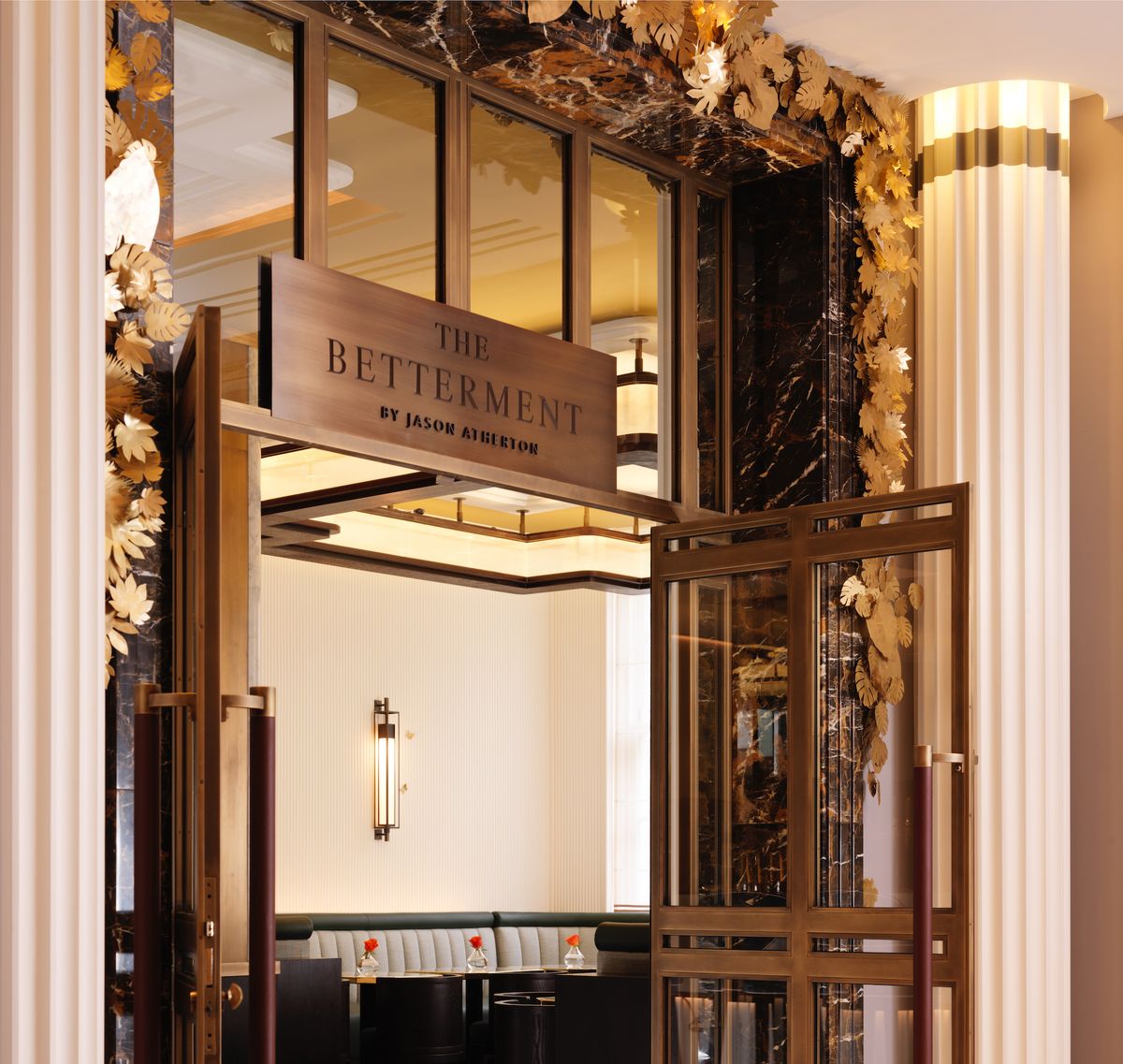 <p><strong>The restaurants: </strong></p><p>The newly opened<a href="https://lxrhotels.hiltonbusinessonline.com/lxr/biltmore-mayfair/dine/"> Cafe Biltmore restaurant</a>, the second to be overseen by chef Jason Atherton, is the relaxed sister restaurant to the hotel's Betterment restaurant. </p><p>With a large terrace perfect for summery Al-Fresco dinners (paired expertly with wine chosen by the sommelier), you'll forget you're in central London thanks to the leafy, garden decor. Dishes include an elegant take on casual classics like pasta and wood-fired pizza, burgers and seafood dishes like grilled Dover Sole and steamed south coast mussels.</p><p>Top tip: Start off with one of the Biltmore's signature twist cocktails like The Biltmore Spritz.</p>