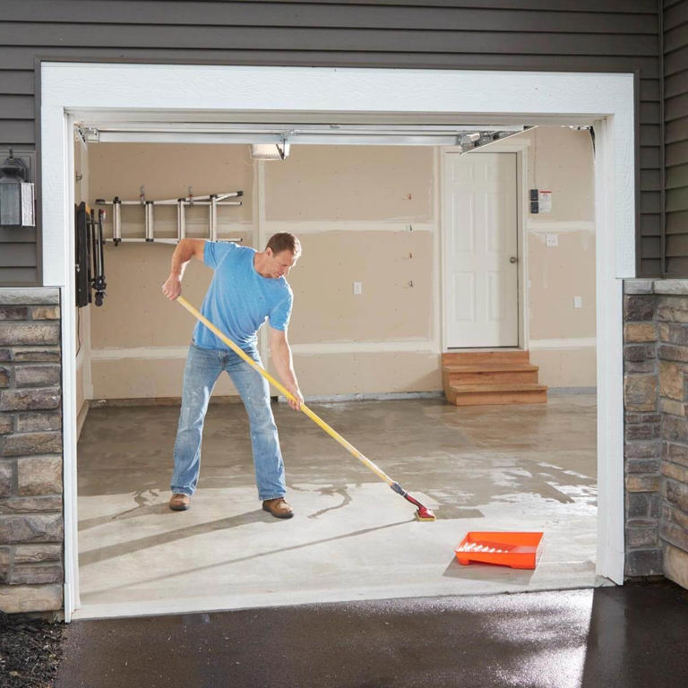 How To Seal a Concrete Floor in the Garage