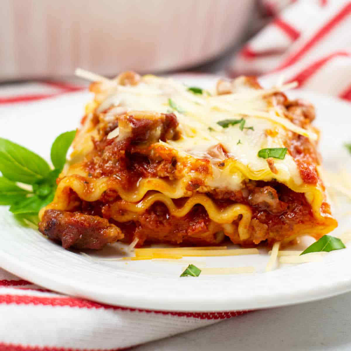 Lasagna Roll Ups With Meat Sauce