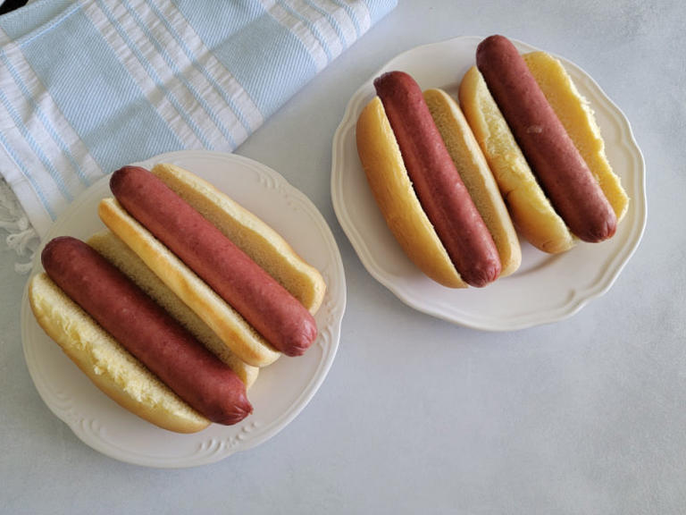 How Long to Boil Hot Dogs