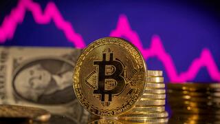 bitcoin-kurs aktuell: etf-zuflüsse gehen zurück: bitcoin fällt auf 63.000 dollar