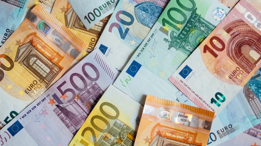 euro blue hoy: el minuto a minuto de la cotización de este martes 7 de mayo de 2024