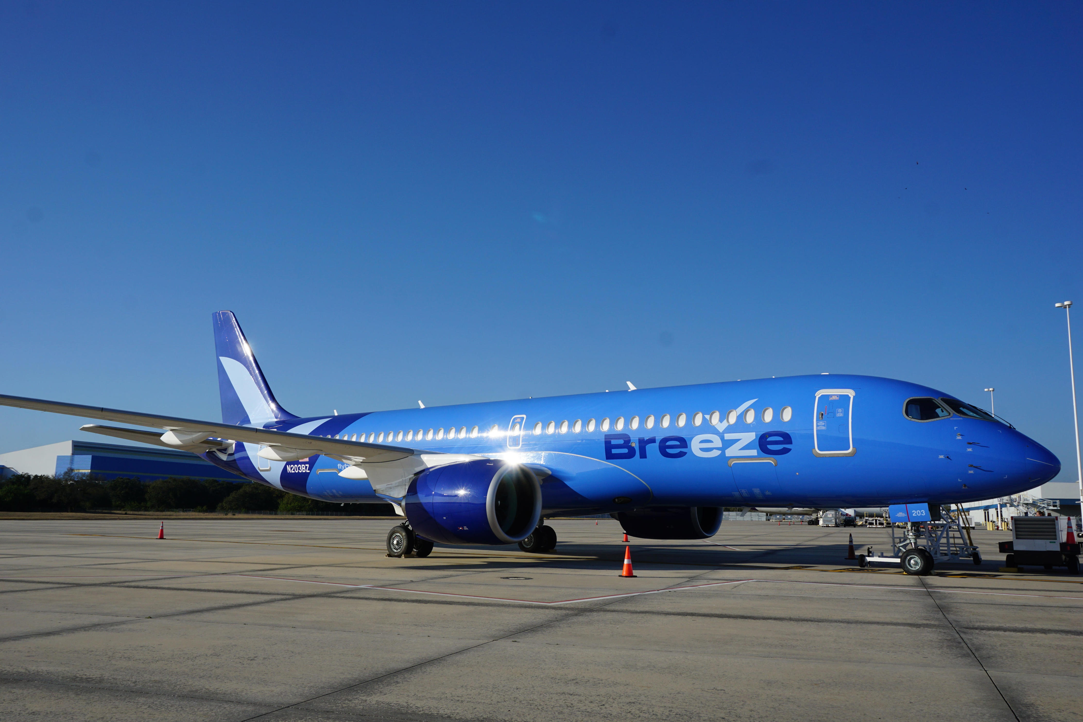 From coast to coast: Breeze Airways expands to Orange County, CEO talks trends