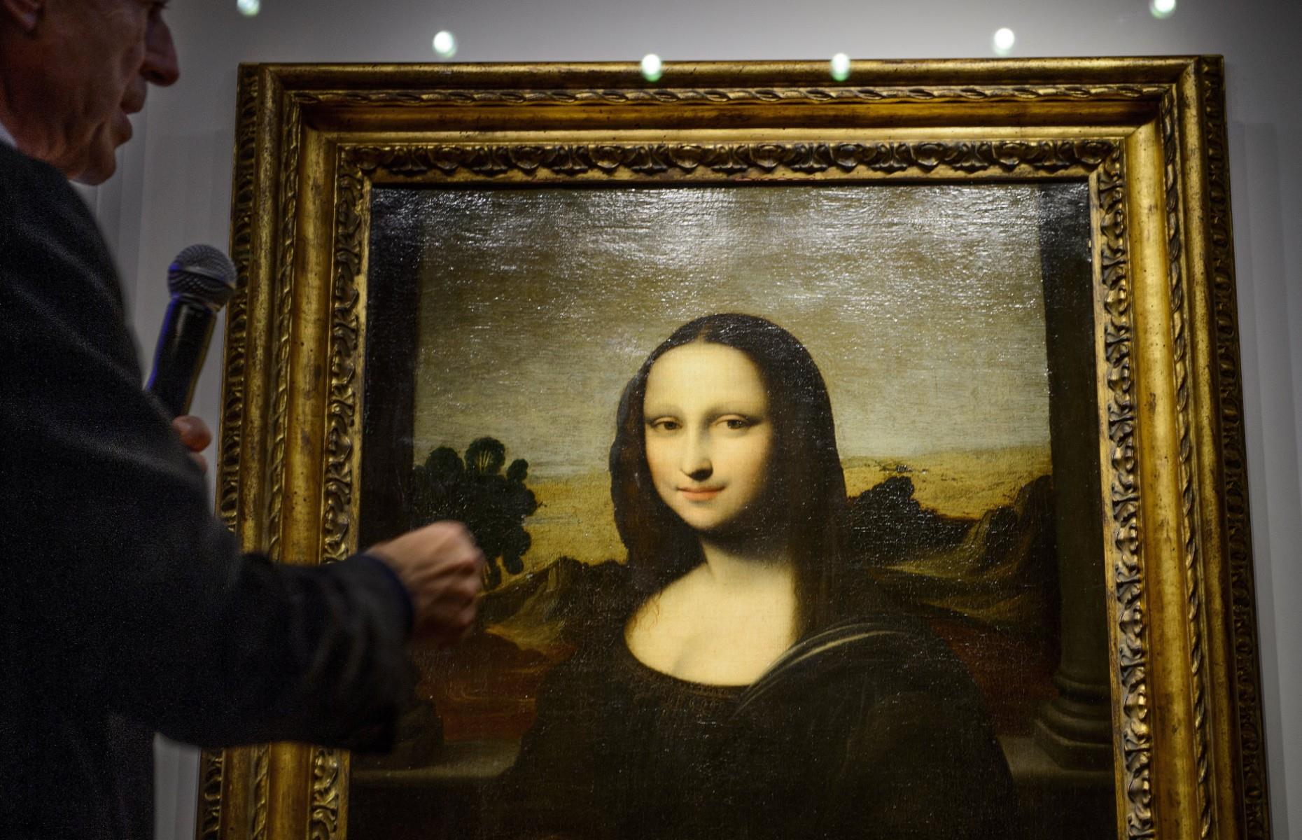 <p>The story of the ‘Earlier <em>Mona Lisa</em>' or the ‘Isleworth <em>Mona Lisa</em>' (pictured) begins sometime before World War I. English connoisseur Hugh Blaker spotted the painting in a manor house in Somerset. It had hung there for over a century, having been bought in Italy as an original da Vinci work. The painting bore a striking resemblance to the famed <em>Mona Lisa</em> hanging in the Louvre. The key difference was this painting depicted a much younger version of the enigmatic subject.</p>