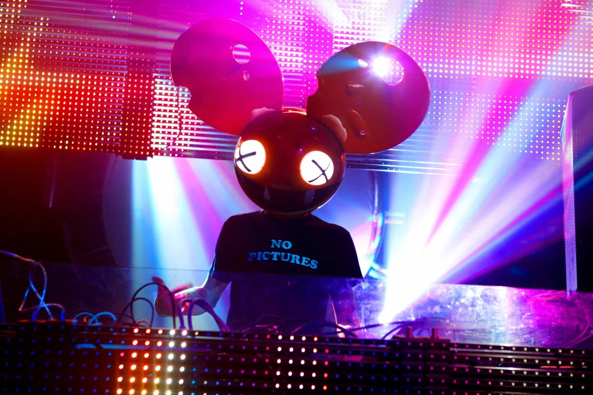 Дедмаус. Deadmau5. Диджей deadmau5. Deadmau5 2007. Deadmau5 жив?.