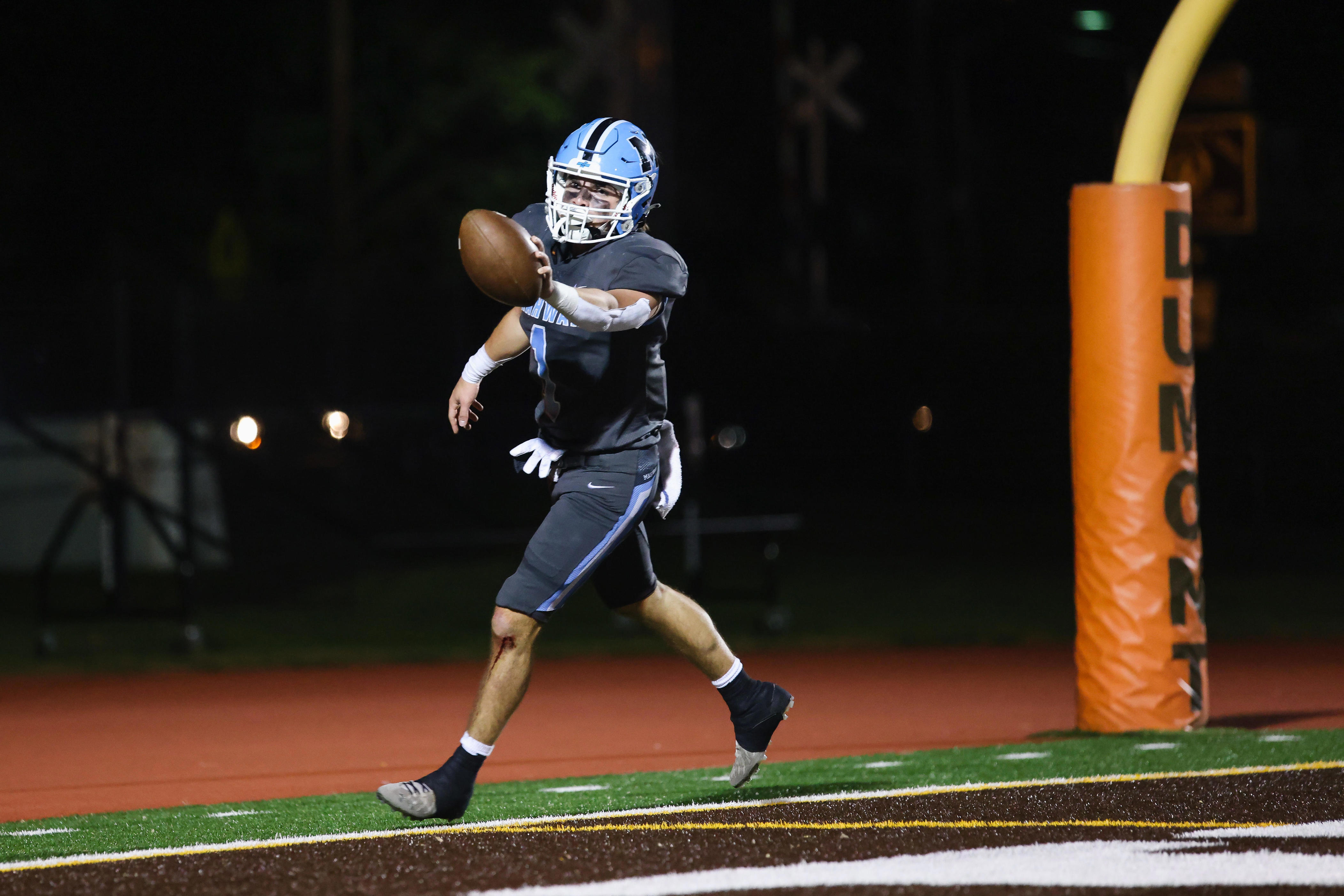 Mahwah football looking like a serious contender with big win over Tenafly
