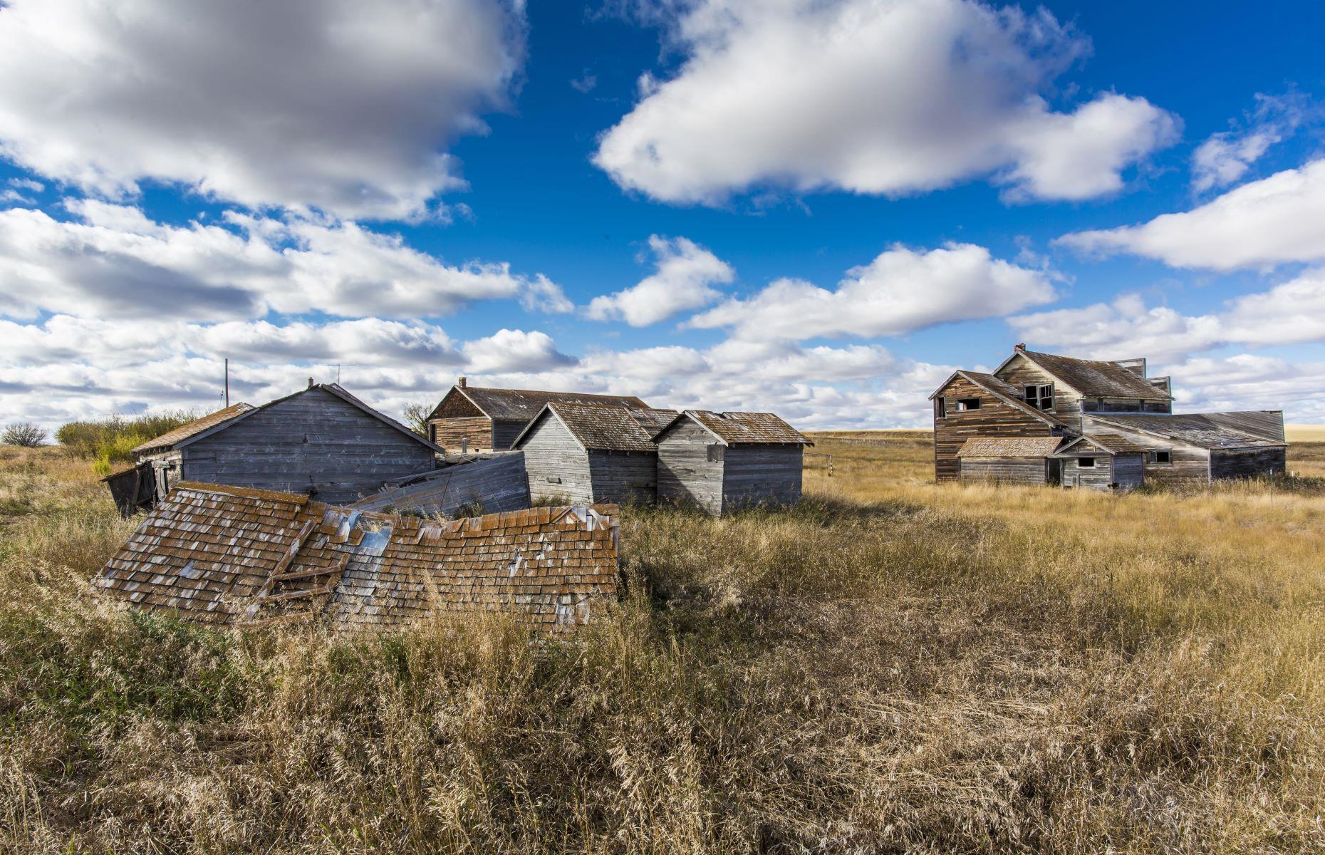 Explore Canada's Most Mysterious Abandoned Homes