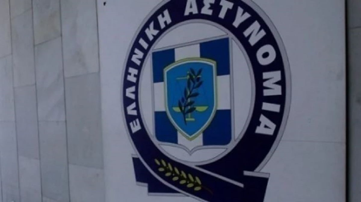 μπουκάλια με βενζίνη και γκαζάκια σε προαύλιο σχολείου στην αργυρούπολη – νέες συλλήψεις της ελ.ασ. για κροτίδες και βεγγαλικά
