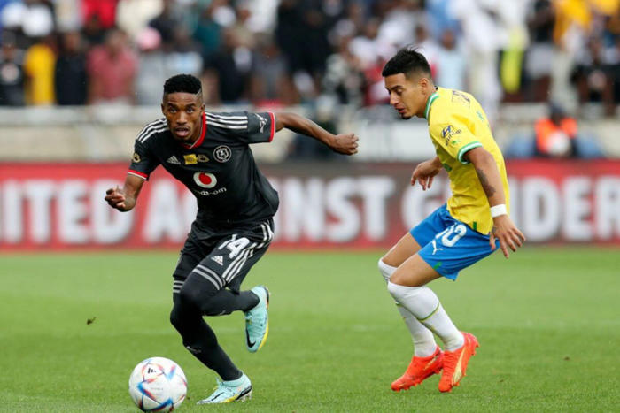 kaizer chiefs linked with outgoing pirates and sundowns stars