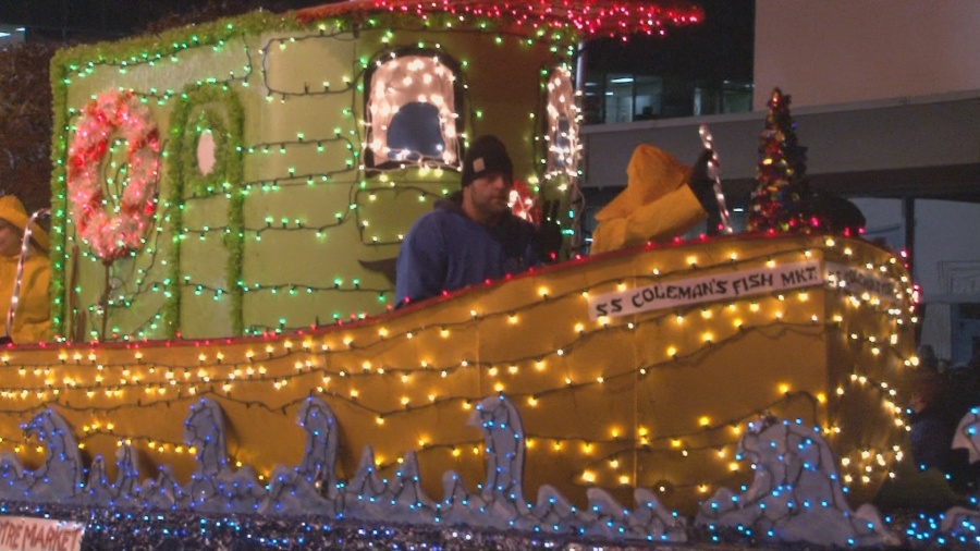 Wheeling Christmas Parade 2025 Sammy Coraline