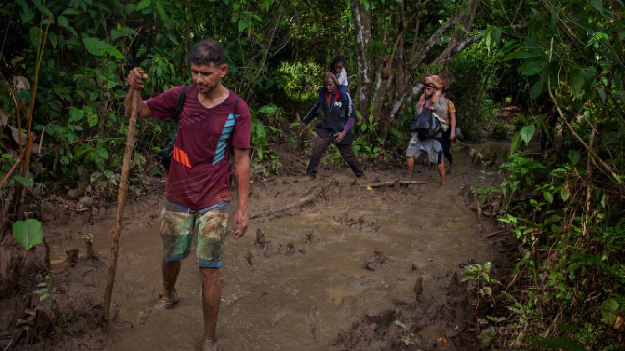 Migraci N Desbordada En El Dari N Caminantes Han Cruzado Estas