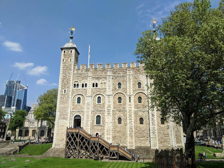 A royal residency, place of execution, and home to the dazzling Crown Jewels. Learn more about visiting the Tower of London here.