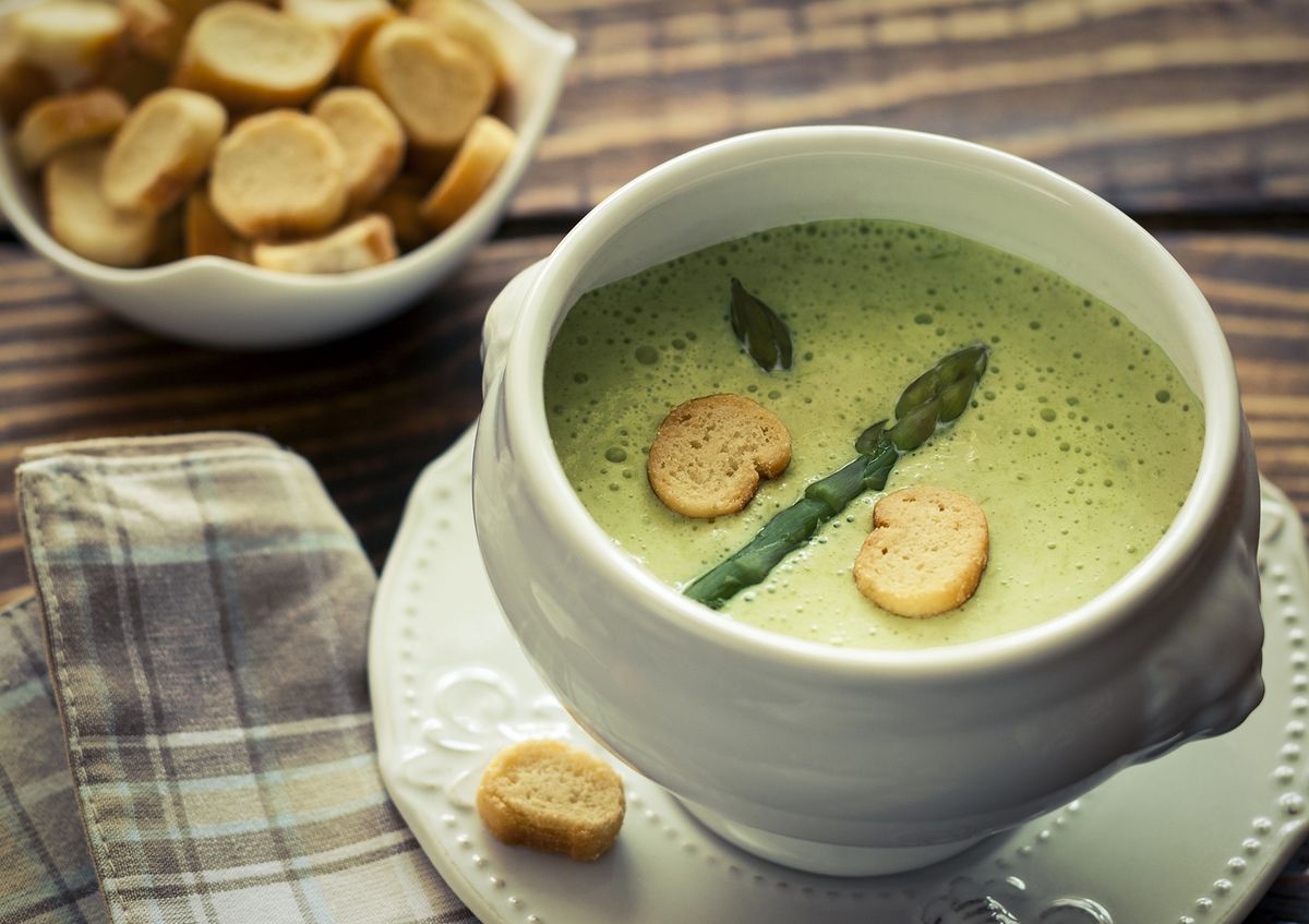 Crema de espárragos trigueros