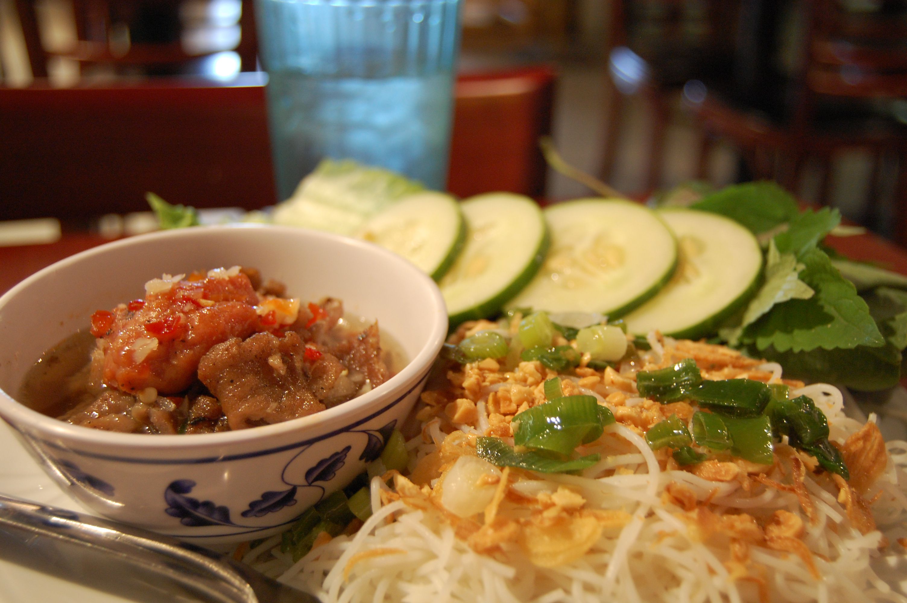 Vietnamese Food for Beginners: 10 Must-Order Dishes