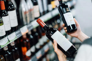 There's a big difference between cheap wine and value wine, according to a sommelier. d3sign/Getty Images