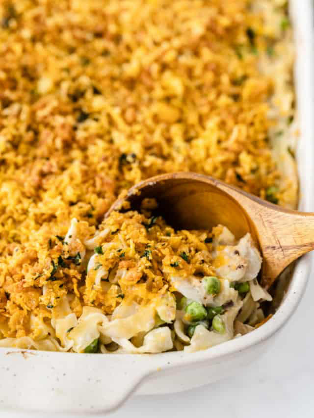 Classic Tuna Noodle Casserole