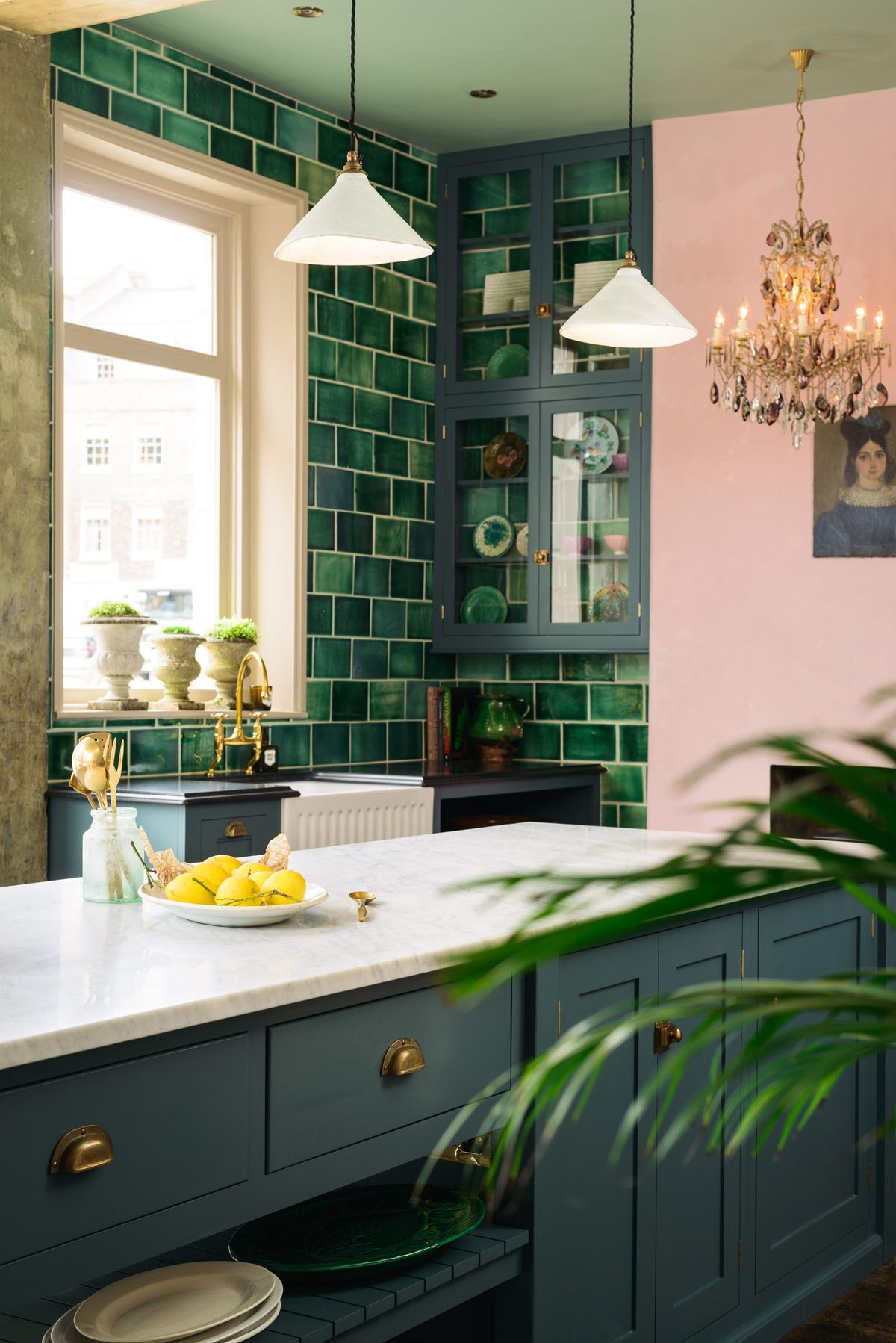 20 Green Kitchen Ideas To Add Fresh Color To Your Cooking Space
