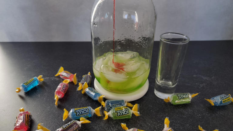 The Best Easy Jolly Rancher Shot Recipe 