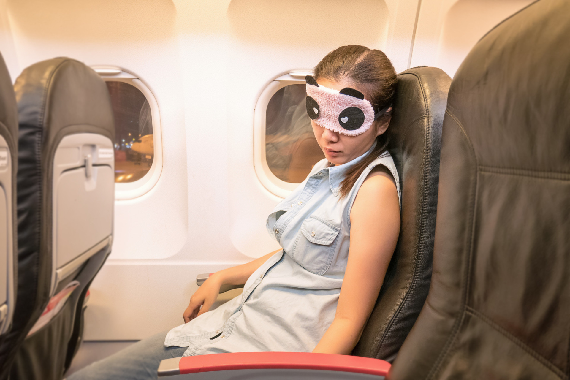 <p>Finally, there's the jet lag, which is especially true for visitors from Japan. Add that to the mix and it's no wonder why someone would be stressed out.</p><p><a href="https://www.msn.com/en-us/community/channel/vid-7xx8mnucu55yw63we9va2gwr7uihbxwc68fxqp25x6tg4ftibpra?cvid=94631541bc0f4f89bfd59158d696ad7e">Follow us and access great exclusive content every day</a></p>