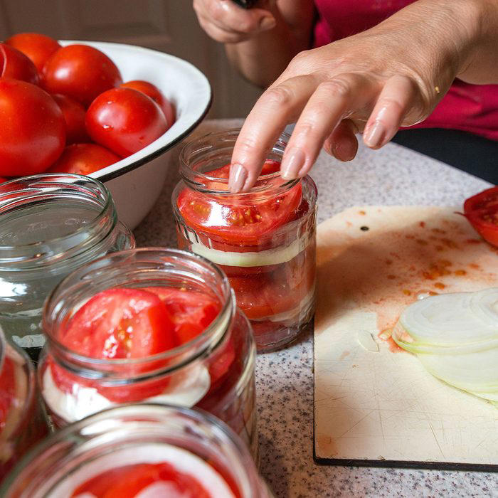 35 Depression-Era Cooking Tips Worth Trying Today