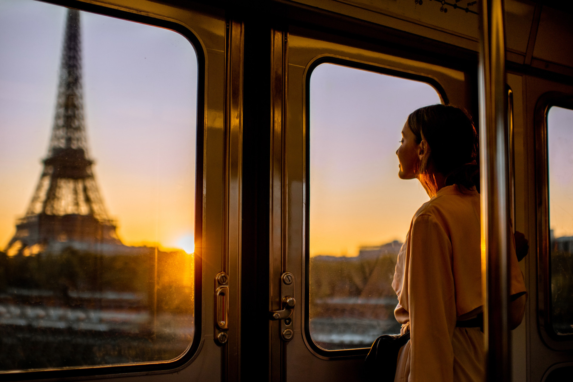 <p>The Paris metro is the fastest and smoothest way of getting around Paris. And if you're lucky, you might find an empty wagon.</p><p><a href="https://www.msn.com/en-us/community/channel/vid-7xx8mnucu55yw63we9va2gwr7uihbxwc68fxqp25x6tg4ftibpra?cvid=94631541bc0f4f89bfd59158d696ad7e">Follow us and access great exclusive content every day</a></p>