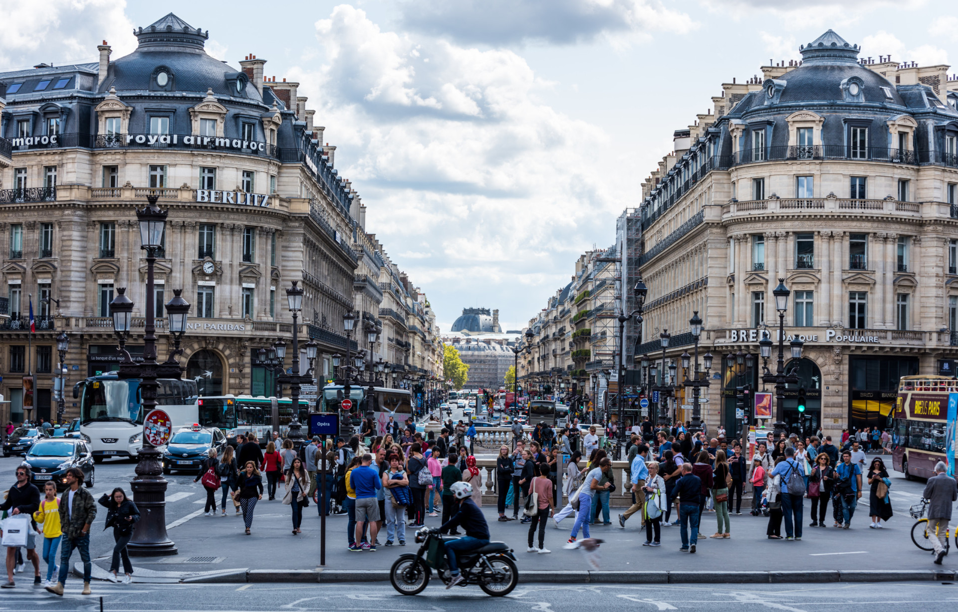 <p>With the rush of daily life, the romantic image of Paris might fade away. But that doesn't mean you won't find French romance!</p><p>Sources: (<a href="https://www.nbcnews.com/id/wbna15391010" rel="noopener">NBC News</a>) (<a href="https://matadornetwork.com/read/paris-syndrome/" rel="noopener">Matador Network</a>) (<a href="https://www.livescience.com/what-is-paris-syndrome" rel="noopener">Live Science</a>) </p><p>See also: <a href="https://www.starsinsider.com/health/442525/everyday-things-you-didnt-realize-are-harming-your-mental-health">Everyday things you didn't realize is harming your mental health</a>  </p><p>You may also like:<a href="https://www.starsinsider.com/n/319500?utm_source=msn.com&utm_medium=display&utm_campaign=referral_description&utm_content=524572en-us"> Gruesome Valentine's Day murders</a></p>