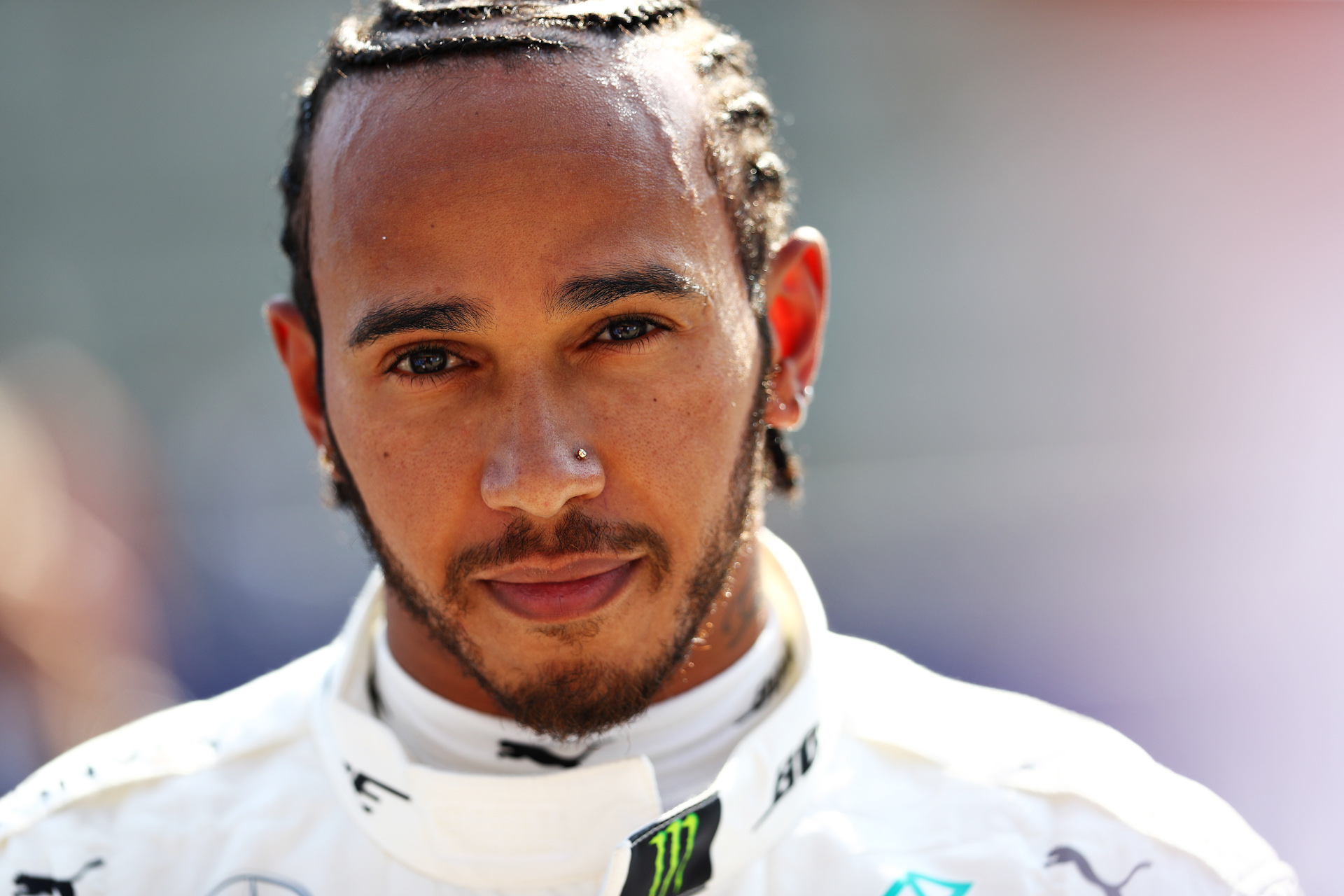 Lewis Hamilton Es Lo Mismo En La Vida Real ¿no 8572