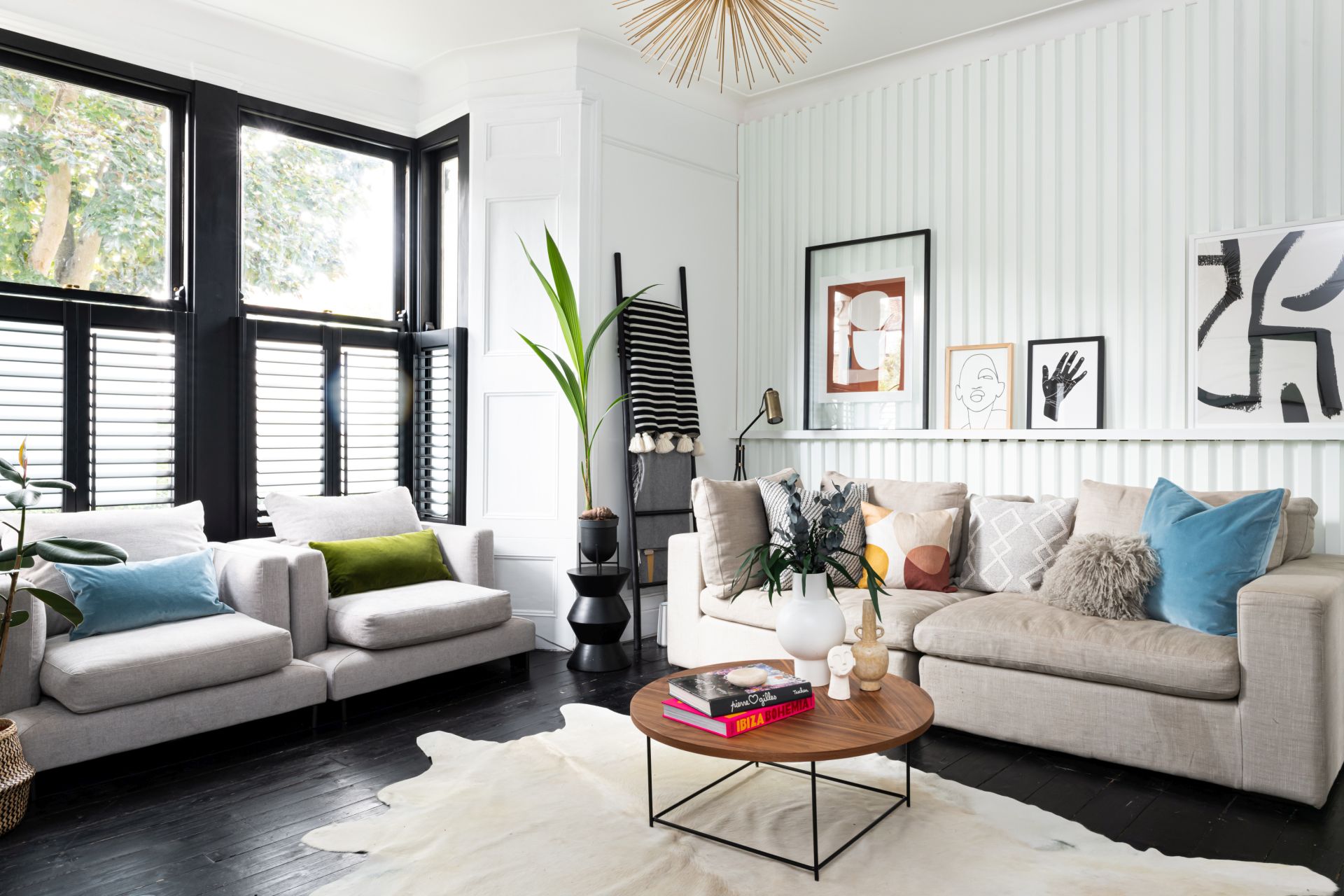 <p>                     Or if you like a more contemporary look and like for your room to have some structure, pick furniture and decor that have a linear look to them.                    </p>                                      <p>                     And by that, we mean clear lines, so a modern coffee table with a metal frame, a straight-backed sofa with square arms, even simple prints in black frames will add to the very clean vibe. You can add in some softness with cushions, rugs and blankets in you still want the soft to have a comfy feel.                   </p>
