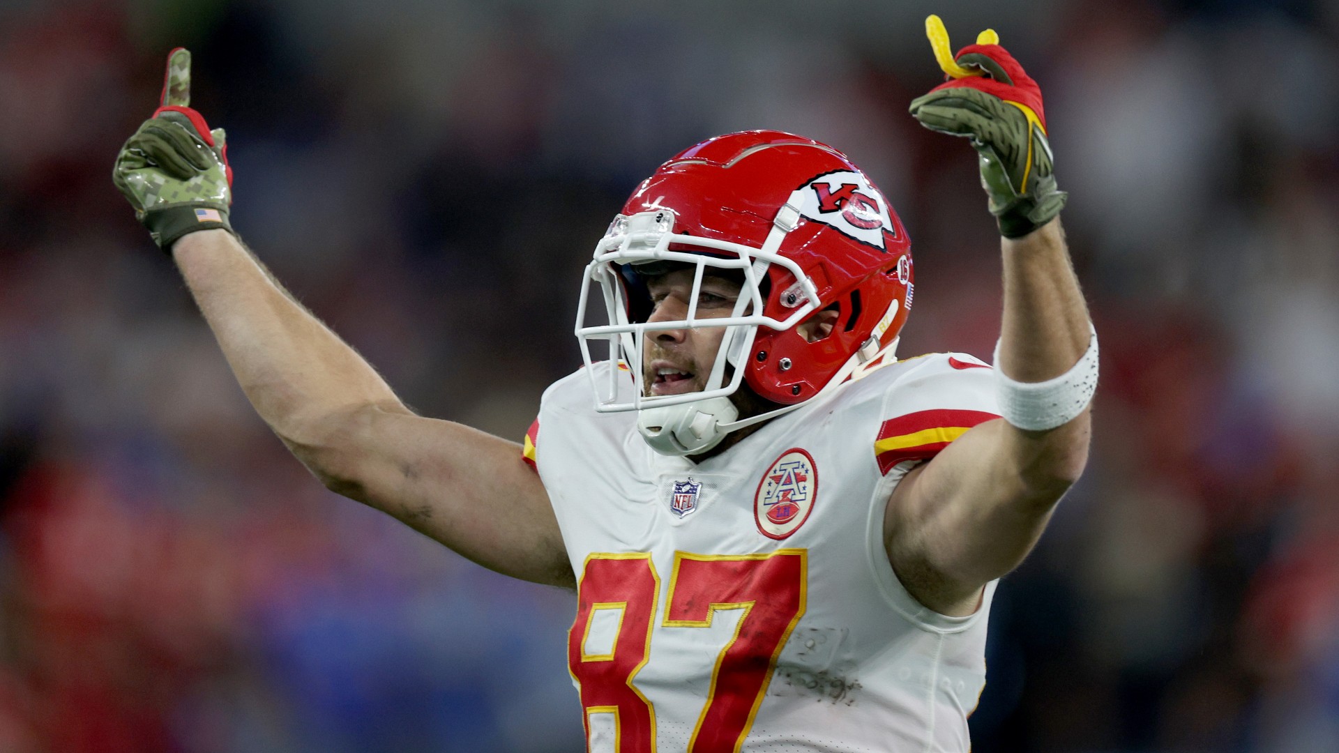 Travis Kelce injury update Chiefs TE returns after suffering ankle