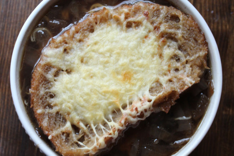 Easy Crockpot French Onion Soup Recipe