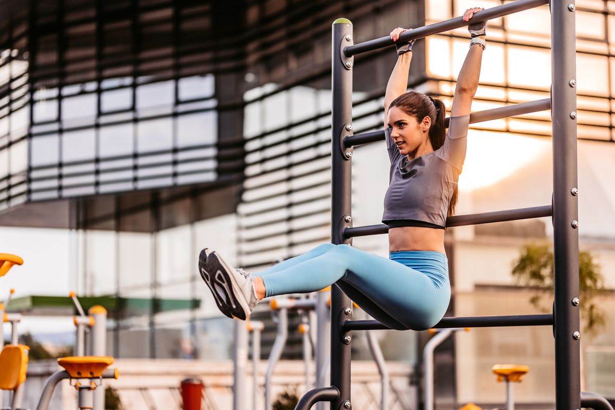 trainers say this move will strengthen your core like none other