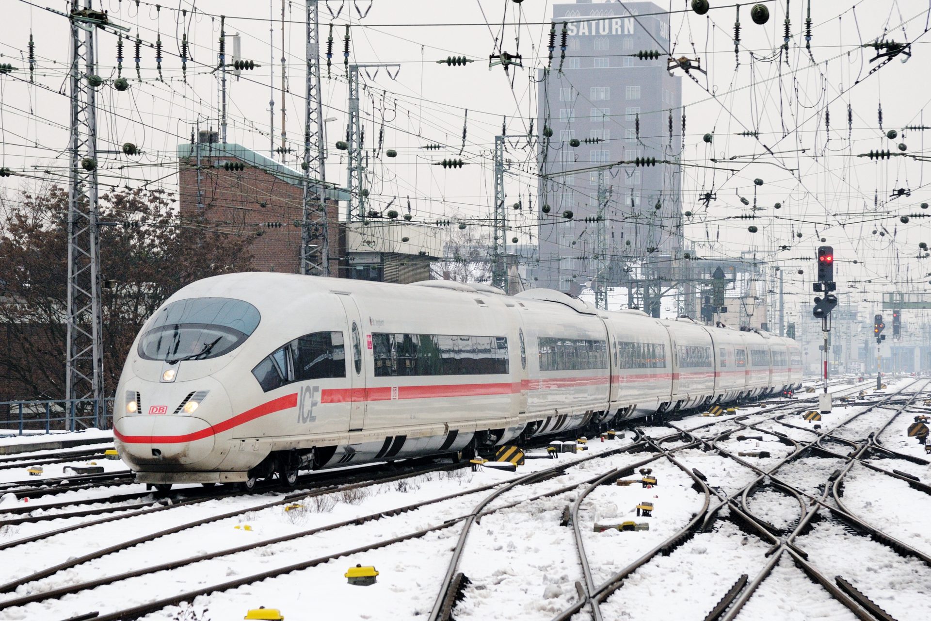 <p><span>ICE3 trains can travel so fast thanks to sixteen electric motors, which give the trains an impressive 11,000 horsepower. The fleet of ICE3 trains operates throughout Germany and even includes international routes to cities such as Paris, Brussels, and Amsterdam. </span></p>
