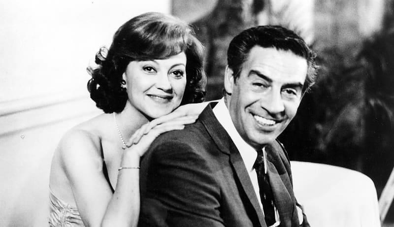 <p>Kelly Bishop played "Baby's" mother "Marjorie Houseman" alongside Jerry Orbach in Dirty Dancing.</p>