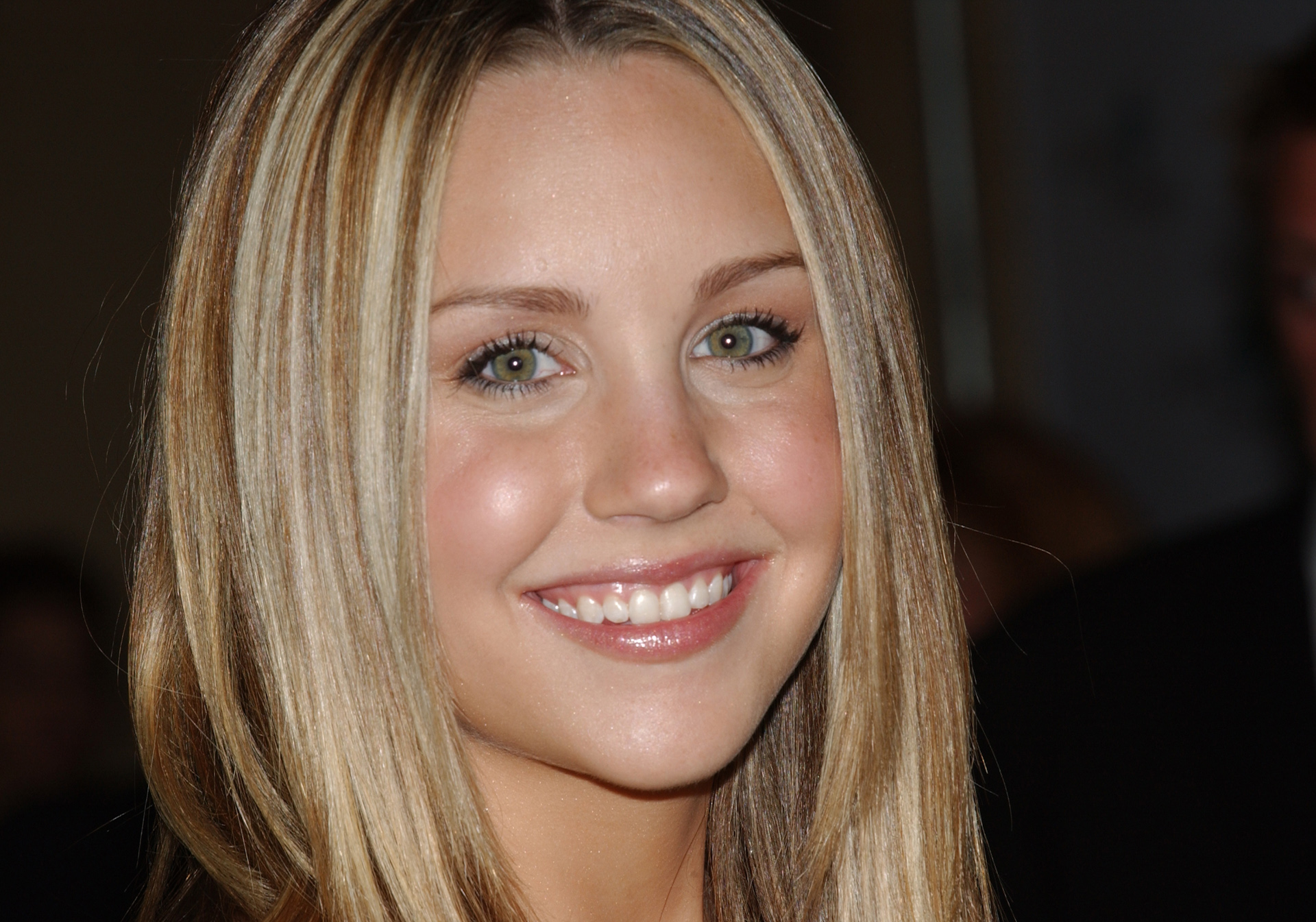 Amanda Bynes “i Was Only 13 Years Old”