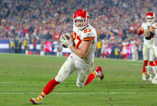 Travis Kelce remains top fantasy tight end for 2022