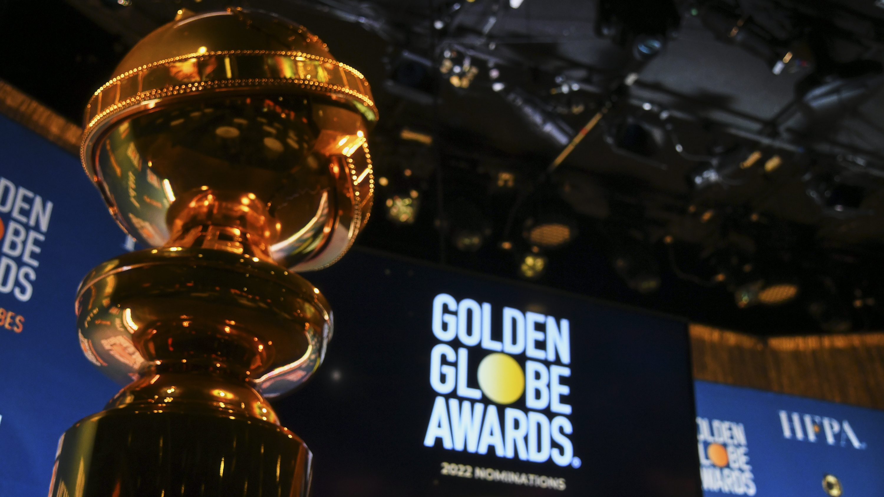 Golden Globe Awards To Air On CBS In 2024   AA151R4E.img