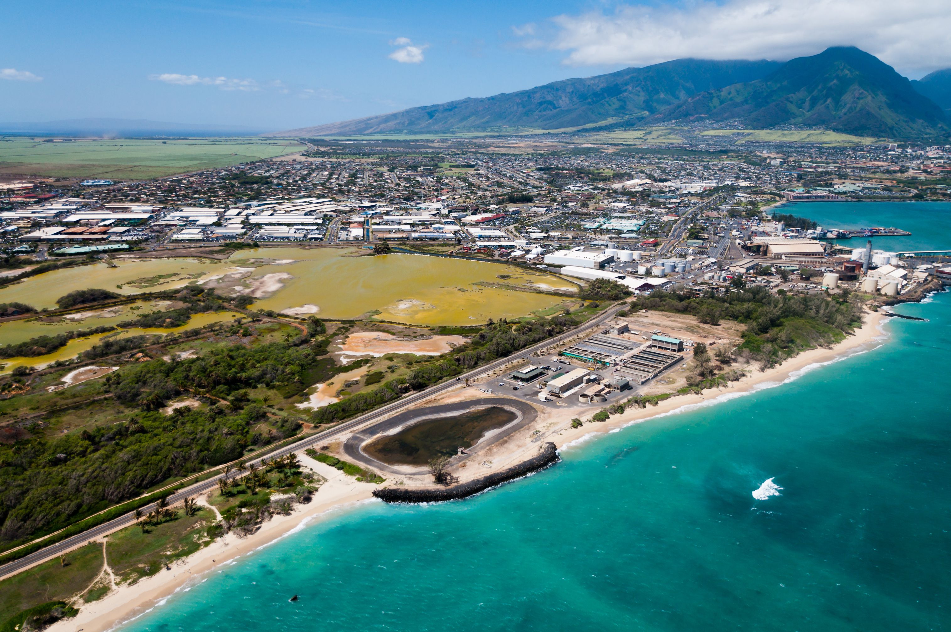 <p><b>Score: </b>19.31</p><p>Again, "worst" is a bit of a misnomer. It means Kahului's airport is third least likely to have long delays or layovers. However, because these Hawaiian airports rarely experience delays and are small, there are fewer available activities or reasonably-priced last minute hotel accommodations. Kahului ranks 124th place for airport affordability.</p>