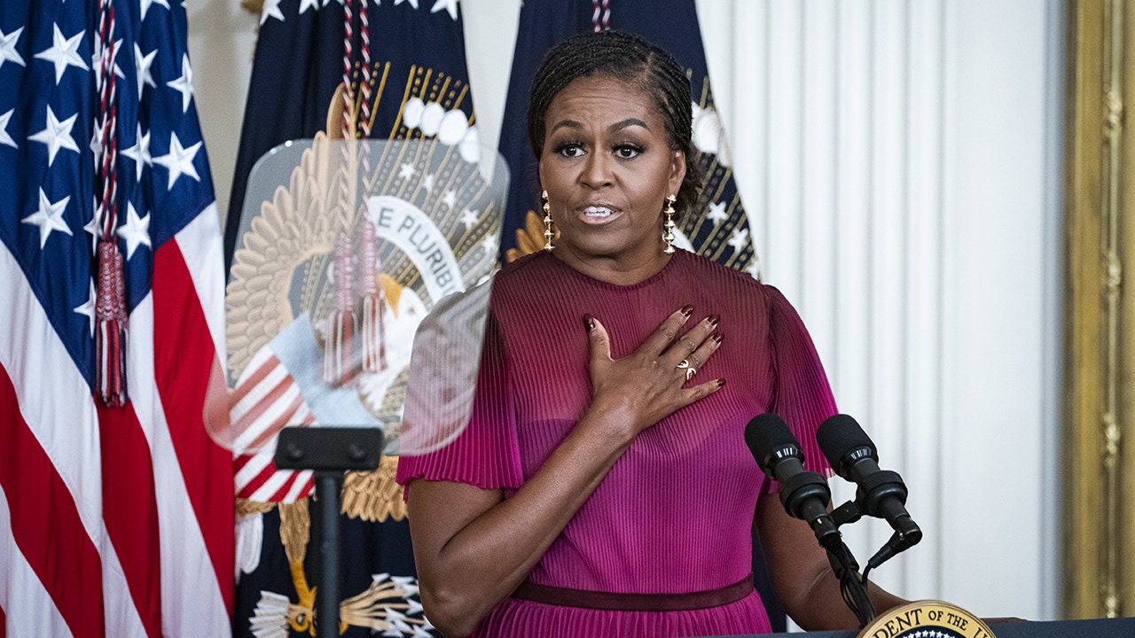 Michelle Obama Shuts Down Speculation That She Is Planning To Run For ...