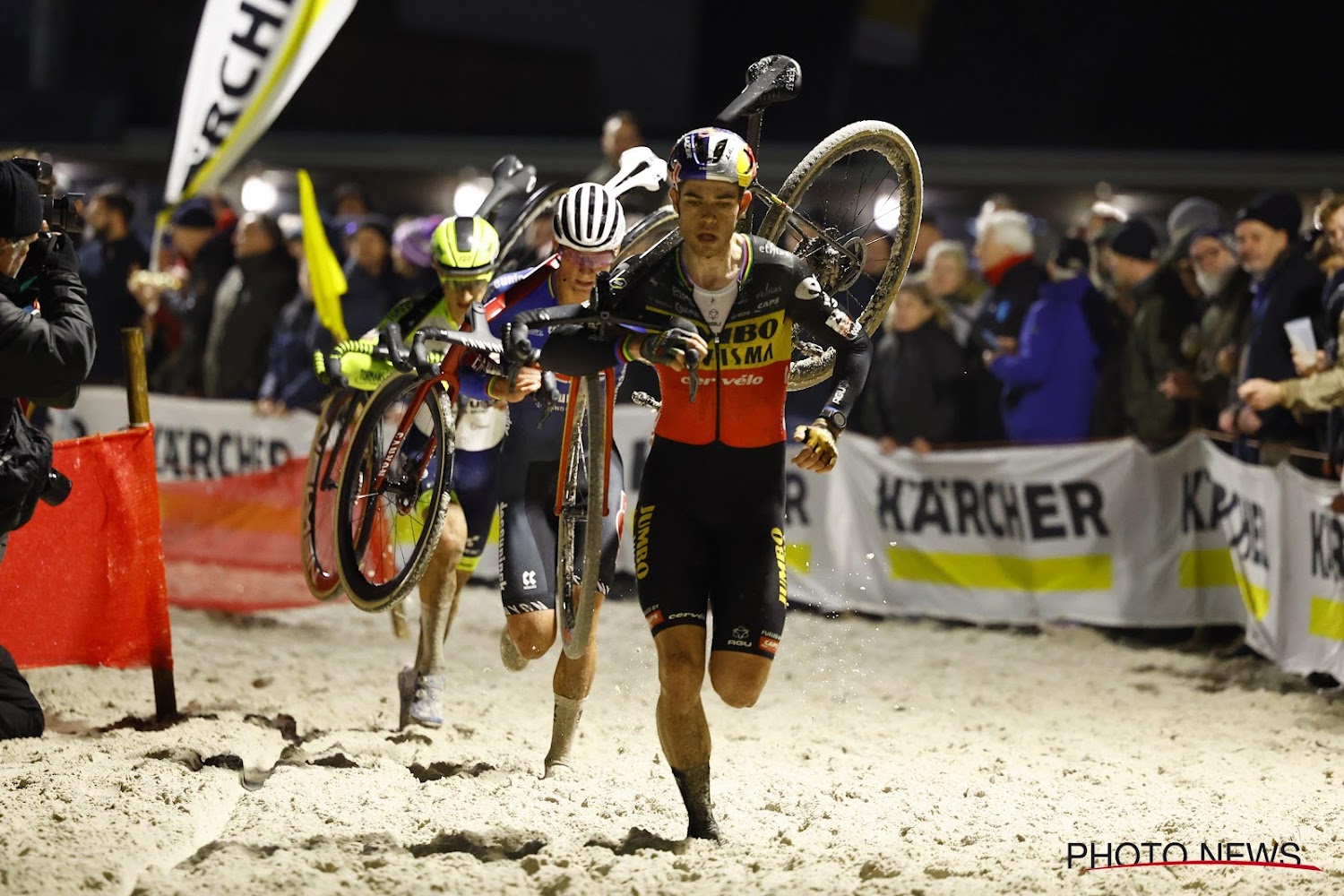 📷 UCI Grijpt In Op Kalender Voor Wereldbeker Veldrijden, Maar Wel één ...