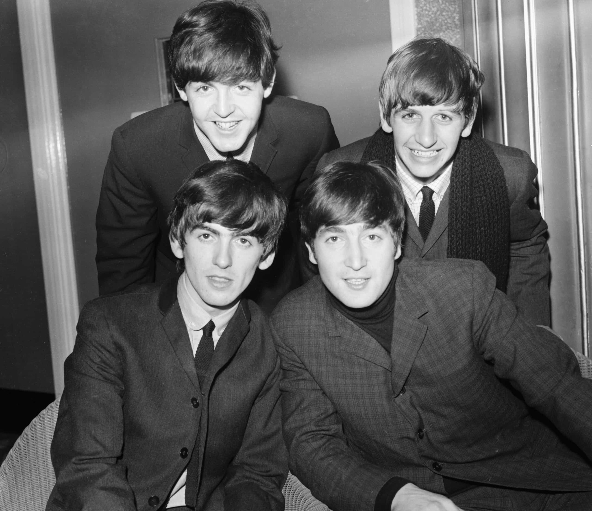 Группа битлз песни слушать. Группа the Beatles. Квартет Битлз. Битлз участники. Группа the Beatles 1968.